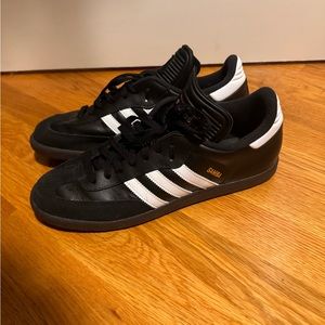 Adidas samba classic men’s 11.5 soccer shoes black